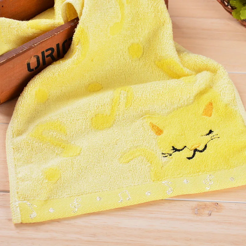 EcoLittle™ Bamboo Baby Towel – Ultra-Soft & Hypoallergenic